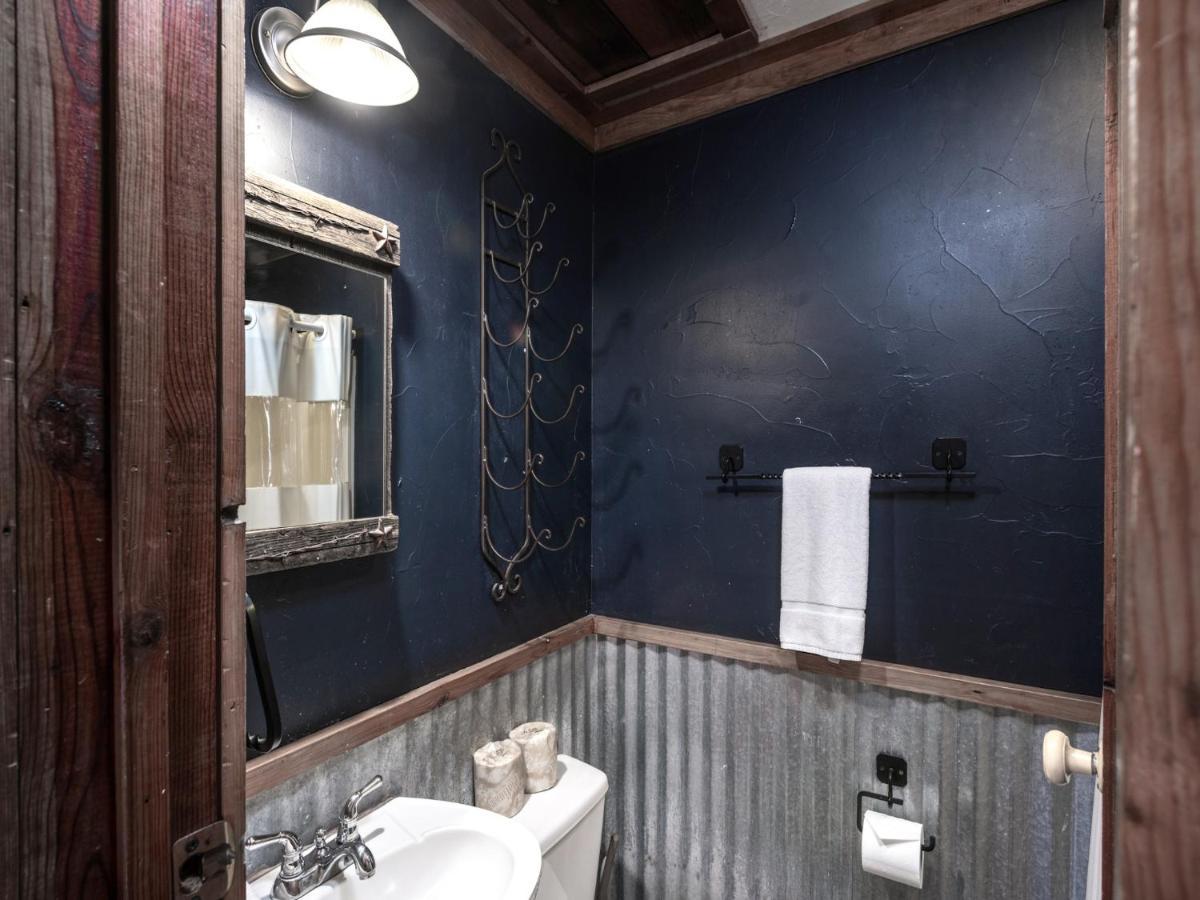 Apache Village 3, Queen Bed, Midtown, Sleeps 2 Ruidoso Eksteriør billede