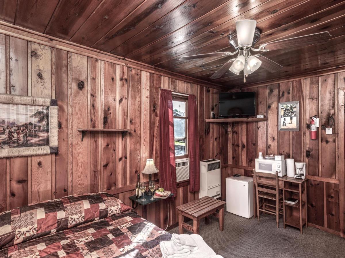 Apache Village 3, Queen Bed, Midtown, Sleeps 2 Ruidoso Eksteriør billede