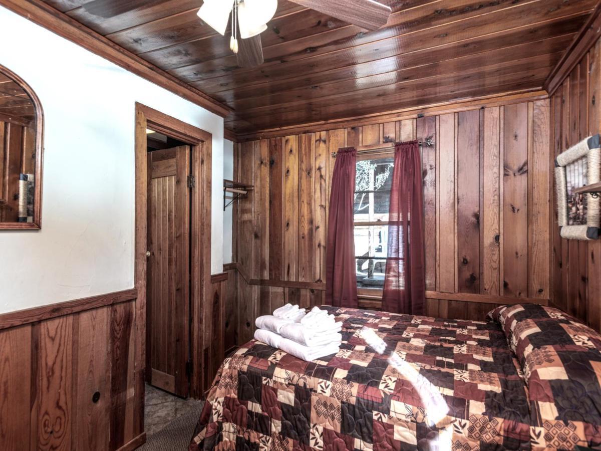 Apache Village 3, Queen Bed, Midtown, Sleeps 2 Ruidoso Eksteriør billede