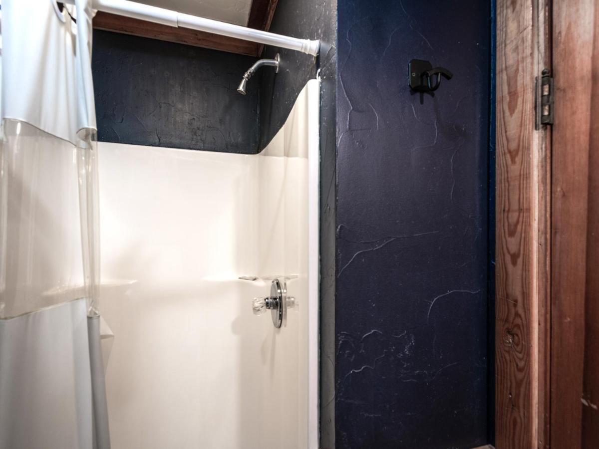Apache Village 3, Queen Bed, Midtown, Sleeps 2 Ruidoso Eksteriør billede