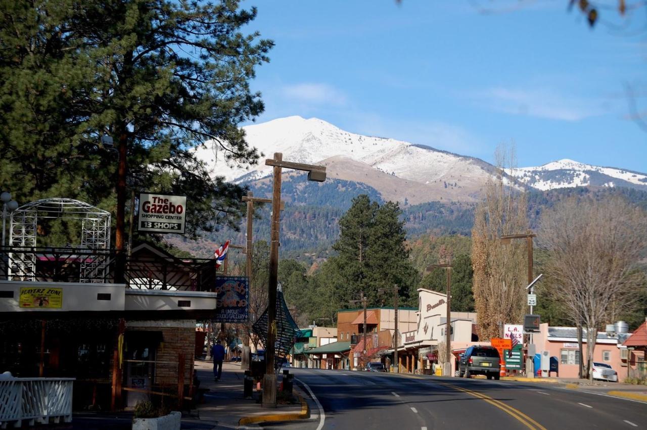 Apache Village 3, Queen Bed, Midtown, Sleeps 2 Ruidoso Eksteriør billede